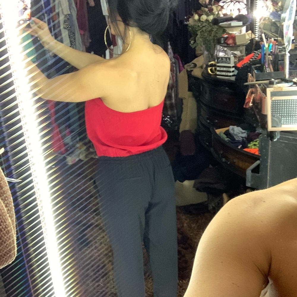 ❤️🖤Express jumpsuit 🖤❤️ - Picture 7 of 8
